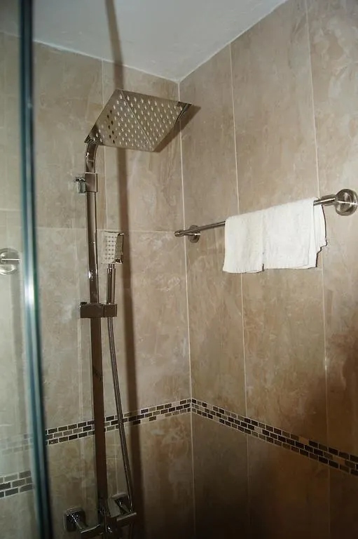 Alva Mae Apartment Ocho Rios Jamaica
